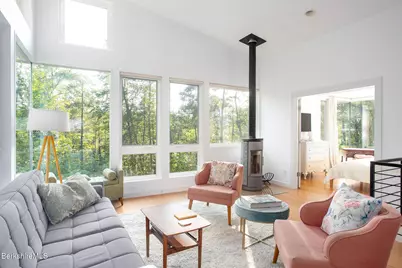 324 Park St, Great Barrington, MA 01230 - Photo 17