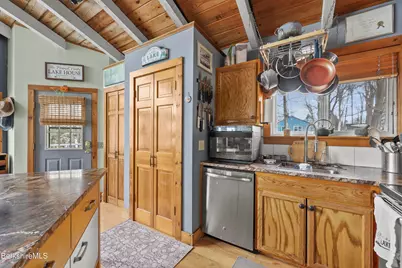 51 Imperial St, Lanesborough, MA 01224 - Photo 23