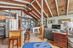 51 Imperial St, Lanesborough, MA 01224 - Photo 9