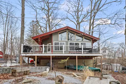 51 Imperial St, Lanesborough, MA 01224 - Photo 5