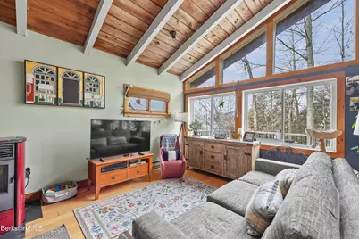 51 Imperial St, Lanesborough, MA 01224 - Photo 13