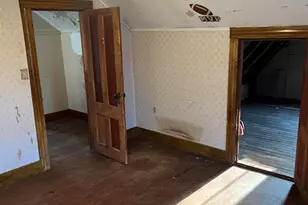 41 Willow St, Adams, MA 01220 - Photo 17