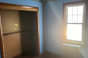 41 Willow St, Adams, MA 01220 - Photo 9