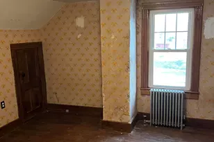 41 Willow St, Adams, MA 01220 - Photo 15