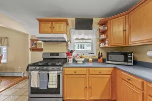 19 Fisk St, Cheshire, MA 01225 - Photo 19