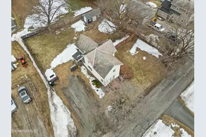 19 Fisk St, Cheshire, MA 01225 - Photo 43