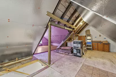 8 Duggan St, North Adams, MA 01247 - Photo 25