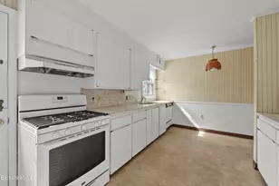 64 Lee Terrace, Williamstown, MA 01267 - Photo 11