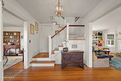 11 Concord Pkwy, Pittsfield, MA 01201 - Photo 7