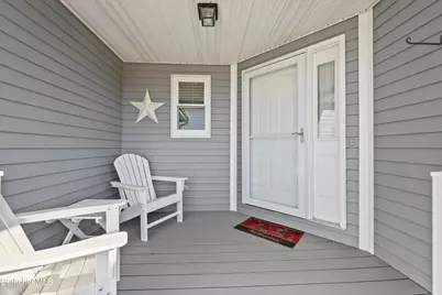 33 Walden Ln, Pittsfield, MA 01201 - Photo 3