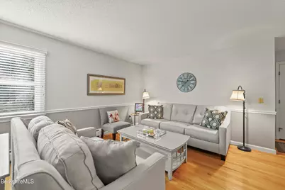 33 Walden Ln, Pittsfield, MA 01201 - Photo 13