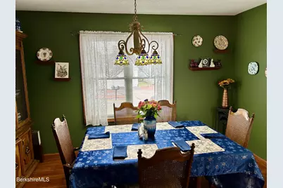 20 Richmond Way, Chicopee, MA 01022 - Photo 5