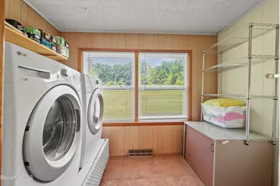 2200 Swamp Rd, Richmond, MA 01254 - Photo 21