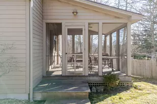 165 Maple Ave, Great Barrington, MA 01230 - Photo 3