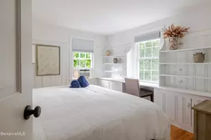 11 Prospect St, Great Barrington, MA 01230 - Photo 33