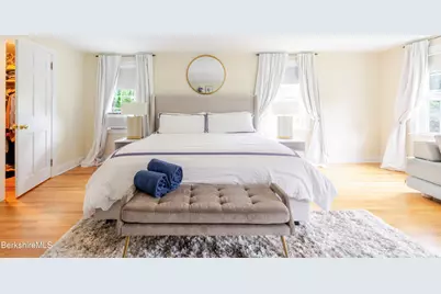 11 Prospect St, Great Barrington, MA 01230 - Photo 27