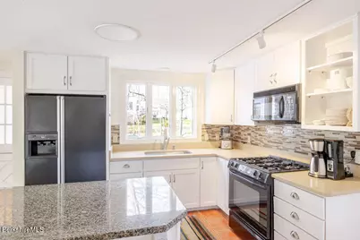 11 Prospect St, Great Barrington, MA 01230 - Photo 13