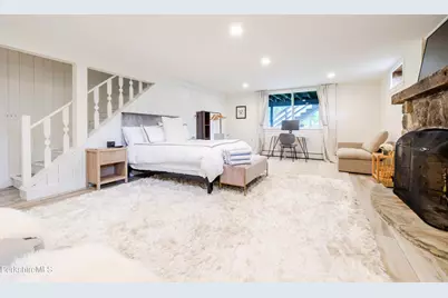 11 Prospect St, Great Barrington, MA 01230 - Photo 37