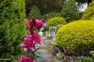 18 Goodrich St, Stockbridge, MA 01262 - Photo 53