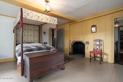 18 Goodrich St, Stockbridge, MA 01262 - Photo 35