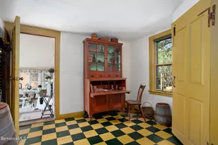 18 Goodrich St, Stockbridge, MA 01262 - Photo 15