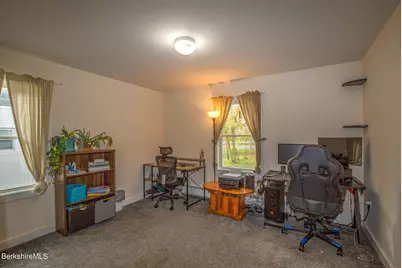 2 Walnut St, Great Barrington, MA 01230 - Photo 13