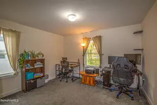 2 Walnut St, Great Barrington, MA 01230 - Photo 13