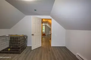 2 Walnut St, Great Barrington, MA 01230 - Photo 27