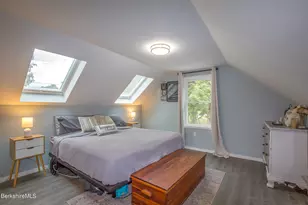 2 Walnut St, Great Barrington, MA 01230 - Photo 19