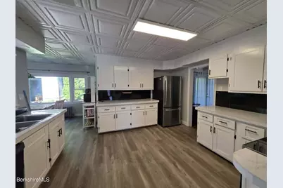 73 Plymouth St, Pittsfield, MA 01201 - Photo 7