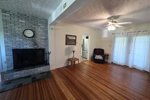 73 Plymouth St, Pittsfield, MA 01201 - Photo 13