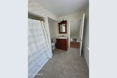 73 Plymouth St, Pittsfield, MA 01201 - Photo 31