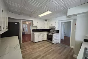 73 Plymouth St, Pittsfield, MA 01201 - Photo 9