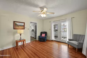 73 Plymouth St, Pittsfield, MA 01201 - Photo 11