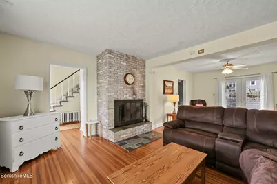 73 Plymouth St, Pittsfield, MA 01201 - Photo 5