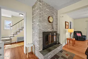 73 Plymouth St, Pittsfield, MA 01201 - Photo 9
