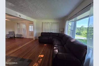 73 Plymouth St, Pittsfield, MA 01201 - Photo 15