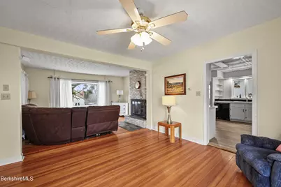 73 Plymouth St, Pittsfield, MA 01201 - Photo 11