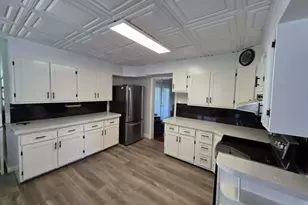 73 Plymouth St, Pittsfield, MA 01201 - Photo 15