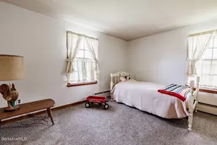 45 Swamp Rd, West Stockbridge, MA 01266 - Photo 31