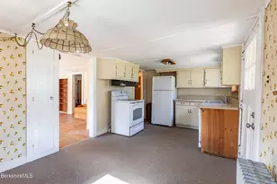 20 Profile St, Lanesborough, MA 01237 - Photo 13