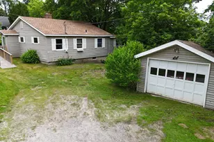 20 Profile St, Lanesborough, MA 01237 - Photo 3