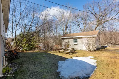 20 Profile St, Lanesborough, MA 01237 - Photo 15