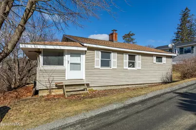 20 Profile St, Lanesborough, MA 01237 - Photo 3