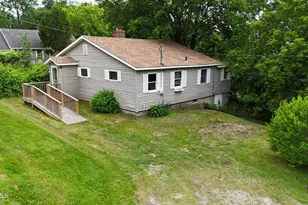 20 Profile St, Lanesborough, MA 01237 - Photo 5