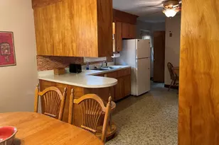 18 Morningview Dr, Pittsfield, MA 01201 - Photo 7