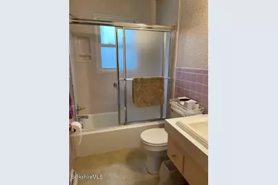 18 Morningview Dr, Pittsfield, MA 01201 - Photo 19