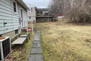 18 Morningview Dr, Pittsfield, MA 01201 - Photo 27