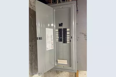 18 Morningview Dr, Pittsfield, MA 01201 - Photo 21