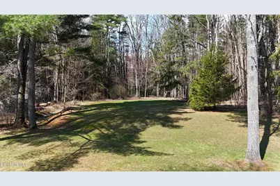 156 E New Lenox Rd, Pittsfield, MA 01201 - Photo 11